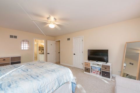 Tiny photo for 3482 Ellis Avenue, Gurnee, IL 60031 (MLS # 12506897)