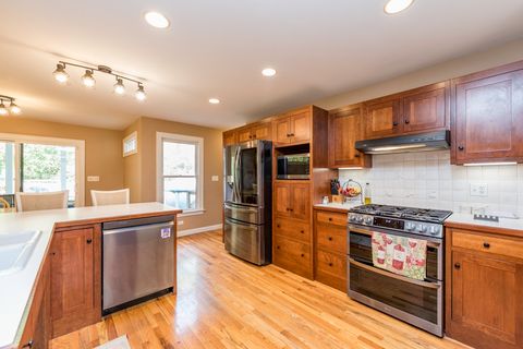 Tiny photo for 3482 Ellis Avenue, Gurnee, IL 60031 (MLS # 12506897)