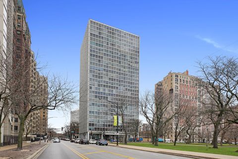 2400 N Lakeview Avenue 317 Chicago IL 60614