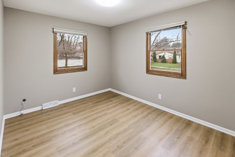 Tiny photo for 5008 Valentine Place, Rockford, IL 61108 (MLS # 12613732)