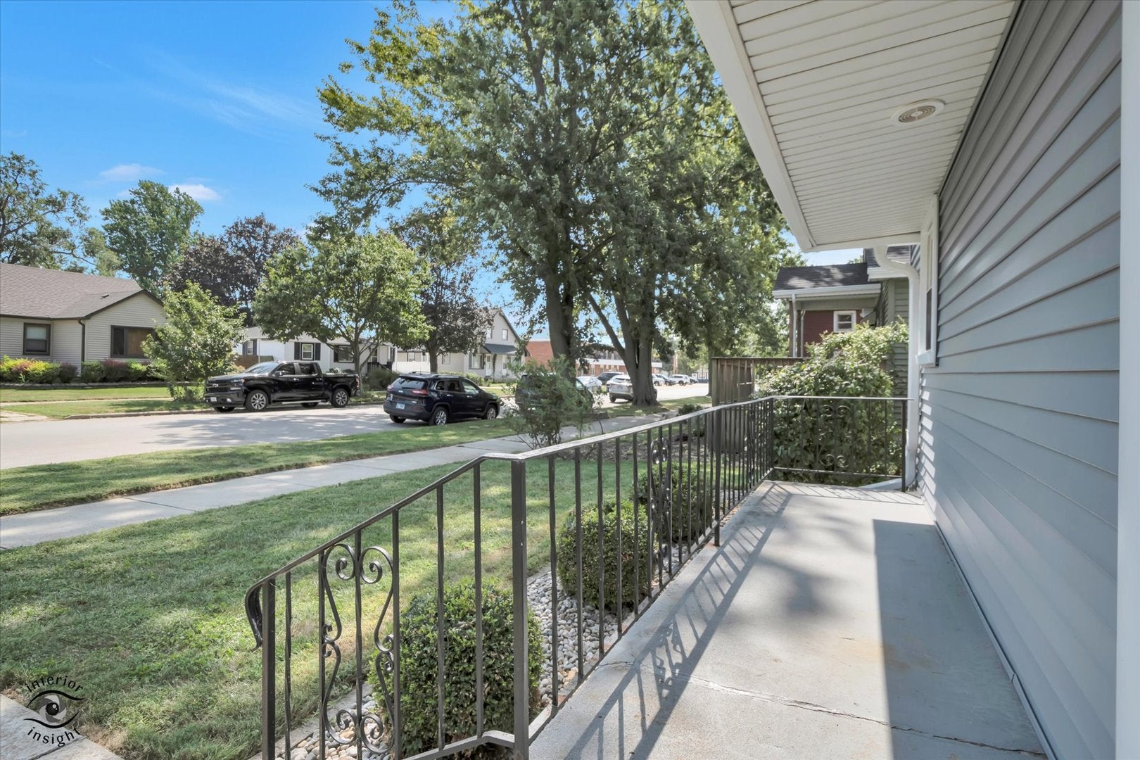 183 N Forest Avenue