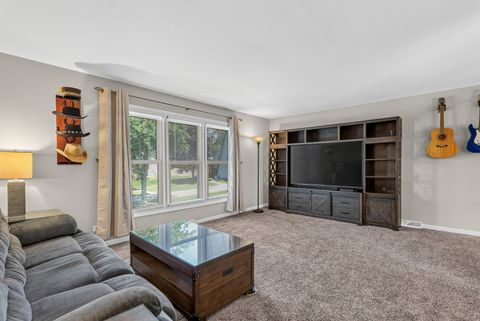 Tiny photo for 4 Devon Court, Bolingbrook, IL 60440 (MLS # 12714521)