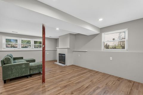 Tiny photo for 4 Devon Court, Bolingbrook, IL 60440 (MLS # 12714521)