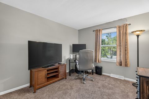 Tiny photo for 4 Devon Court, Bolingbrook, IL 60440 (MLS # 12714521)
