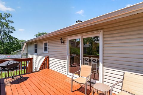Tiny photo for 4 Devon Court, Bolingbrook, IL 60440 (MLS # 12714521)