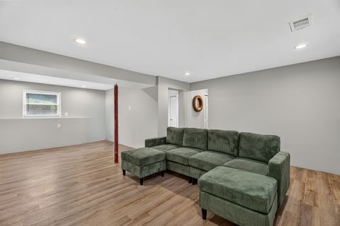 Tiny photo for 4 Devon Court, Bolingbrook, IL 60440 (MLS # 12714521)
