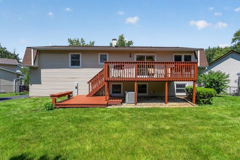Tiny photo for 4 Devon Court, Bolingbrook, IL 60440 (MLS # 12714521)