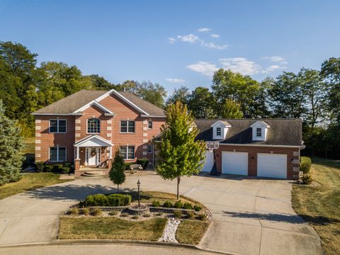 Photo of 13765 DEER RIDGE Road, Bloomington, IL 61705 (MLS # 12482951) Photo of 13765 DEER RIDGE Road, Bloomington, IL 61705 (MLS # 12482951)