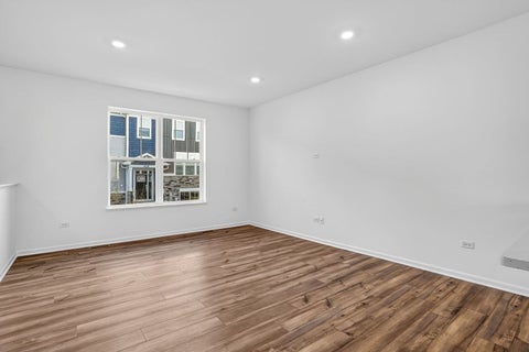 Tiny photo for 427 Red Oak Circle, Volo, IL 60020 (MLS # 12638593)