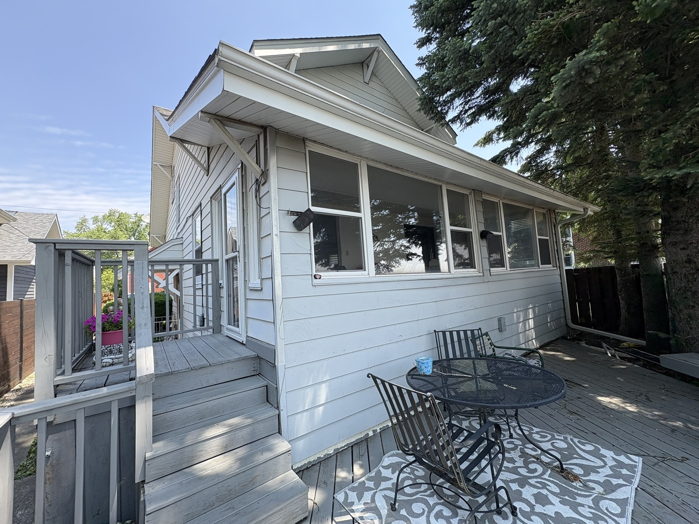 791 Oak Court
