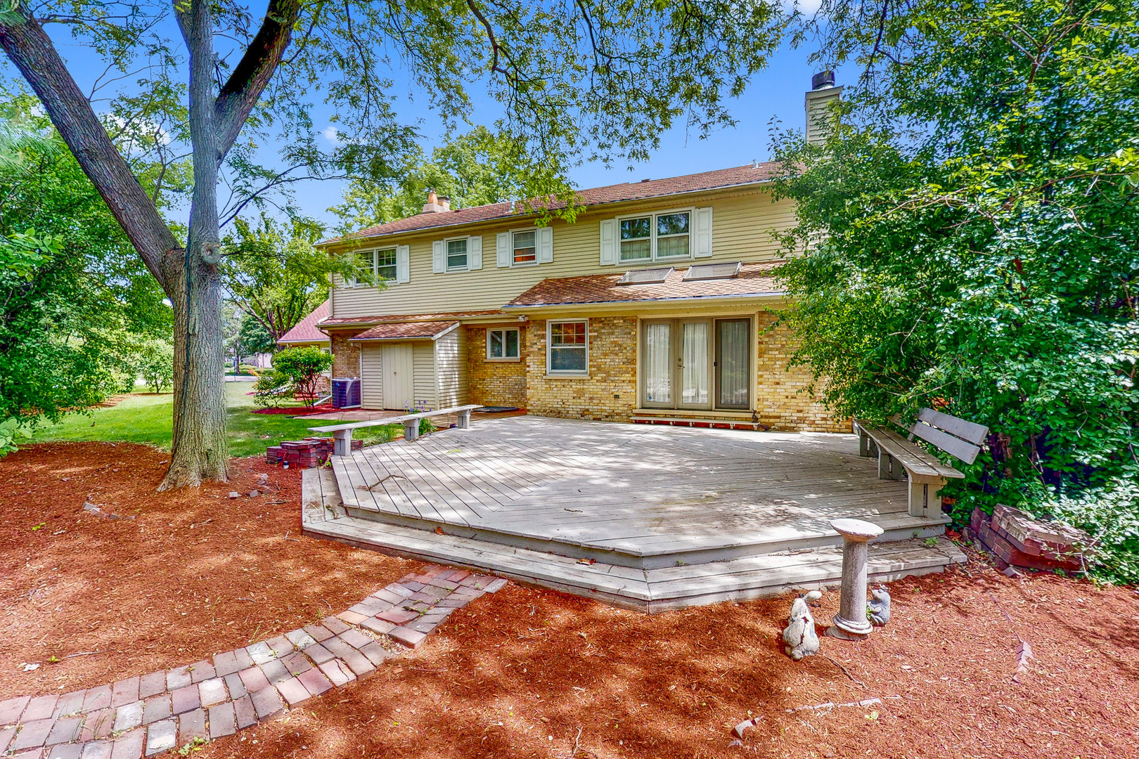 140 N Quincy Street