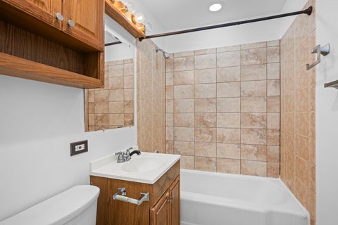 Tiny photo for 413 N Drury Lane, Arlington Heights, IL 60004 (MLS # 12705570)