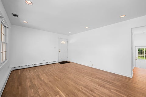 Tiny photo for 413 N Drury Lane, Arlington Heights, IL 60004 (MLS # 12705570)