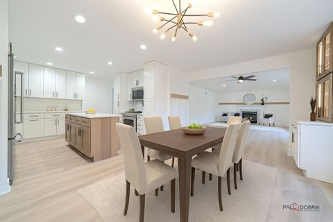 Tiny photo for 805 S Benton Street, Palatine, IL 60067 (MLS # 12467298)