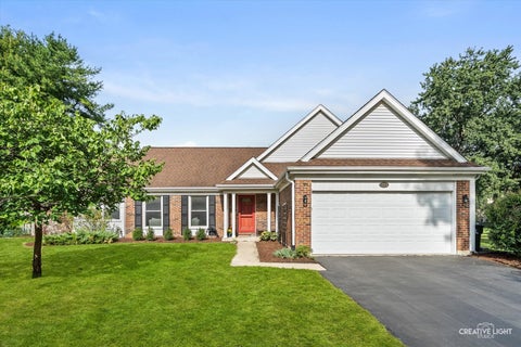 Photo of 311 Devlin Court, Naperville, IL 60565 (MLS # 12760015)