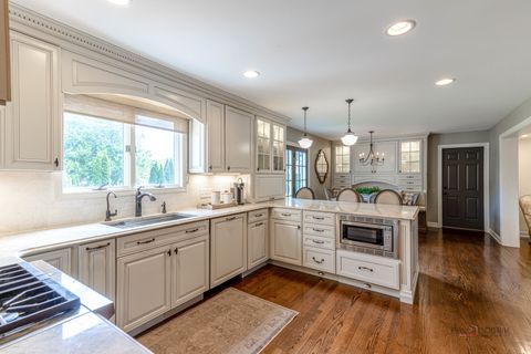Tiny photo for 22205 W PINEVIEW Drive, Antioch, IL 60002 (MLS # 12717912)