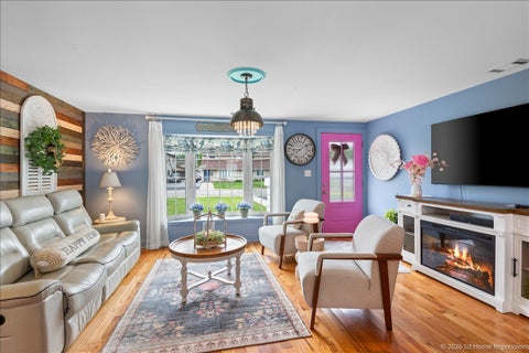 Tiny photo for 4136 W 90th Place, Hometown, IL 60456 (MLS # 12644380)