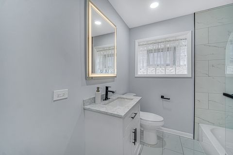 Tiny photo for 2219 N 74th Court, Elmwood Park, IL 60707 (MLS # 12608120)