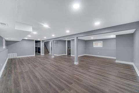 Tiny photo for 2219 N 74th Court, Elmwood Park, IL 60707 (MLS # 12608120)