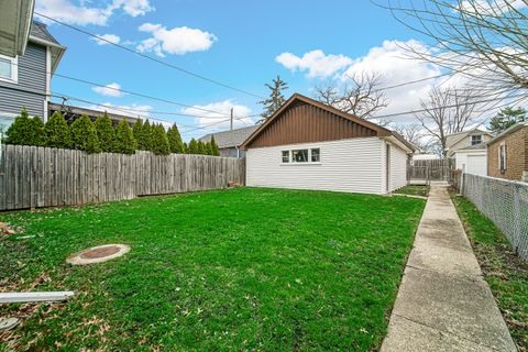 Tiny photo for 2219 N 74th Court, Elmwood Park, IL 60707 (MLS # 12608120)