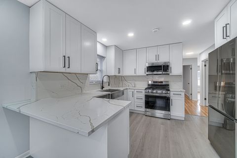 Tiny photo for 2219 N 74th Court, Elmwood Park, IL 60707 (MLS # 12608120)