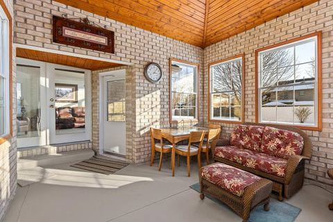 Tiny photo for 1659 Dupont Avenue, Morris, IL 60450 (MLS # 12557026)