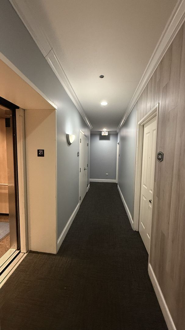 1464 S MICHIGAN Avenue 2102