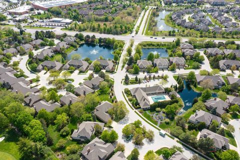 Tiny photo for 2148 Royal Ridge Drive, Northbrook, IL 60062 (MLS # 12636631)