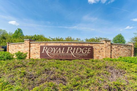 Tiny photo for 2148 Royal Ridge Drive, Northbrook, IL 60062 (MLS # 12636631)