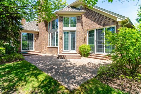 Tiny photo for 2148 Royal Ridge Drive, Northbrook, IL 60062 (MLS # 12636631)