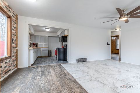 Tiny photo for 3203 S Bergman Drive, Holiday Hills, IL 60051 (MLS # 12576268)