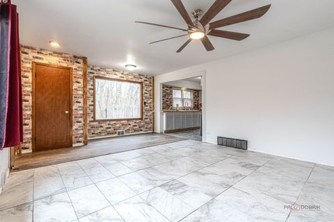 Tiny photo for 3203 S Bergman Drive, Holiday Hills, IL 60051 (MLS # 12576268)