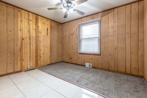 Tiny photo for 3203 S Bergman Drive, Holiday Hills, IL 60051 (MLS # 12576268)