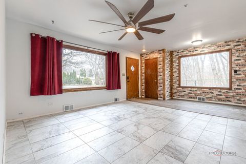 Tiny photo for 3203 S Bergman Drive, Holiday Hills, IL 60051 (MLS # 12576268)