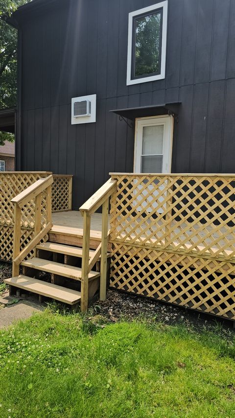 Tiny photo for 309 N Market Street, Hoopeston, IL 60942 (MLS # 12425770)