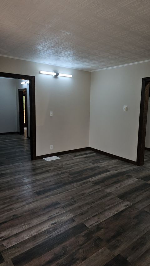 Tiny photo for 309 N Market Street, Hoopeston, IL 60942 (MLS # 12425770)