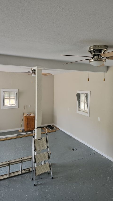 Tiny photo for 309 N Market Street, Hoopeston, IL 60942 (MLS # 12425770)