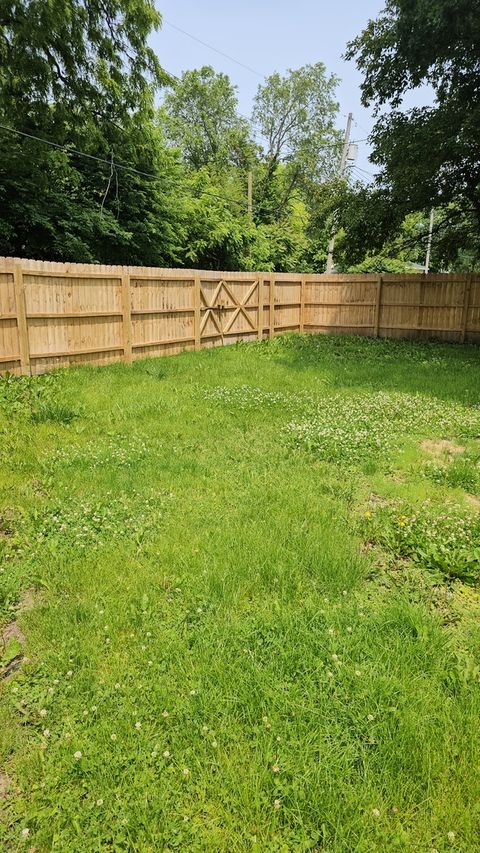 Tiny photo for 309 N Market Street, Hoopeston, IL 60942 (MLS # 12425770)