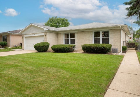 Tiny photo for Mount Prospect, IL 60056 (MLS # 12734822)