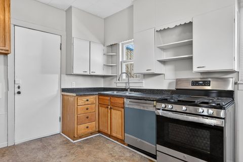 Tiny photo for 406 Laurel Court, Belvidere, IL 61008 (MLS # 12596004)