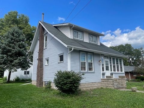 Tiny photo for 717 Miller Street, Beecher, IL 60401 (MLS # 12456190)