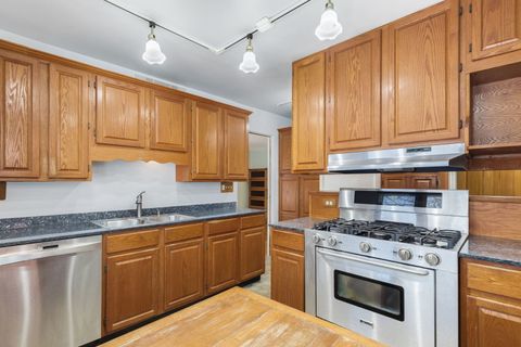 Tiny photo for 428 Callan Avenue, Evanston, IL 60202 (MLS # 12528887)