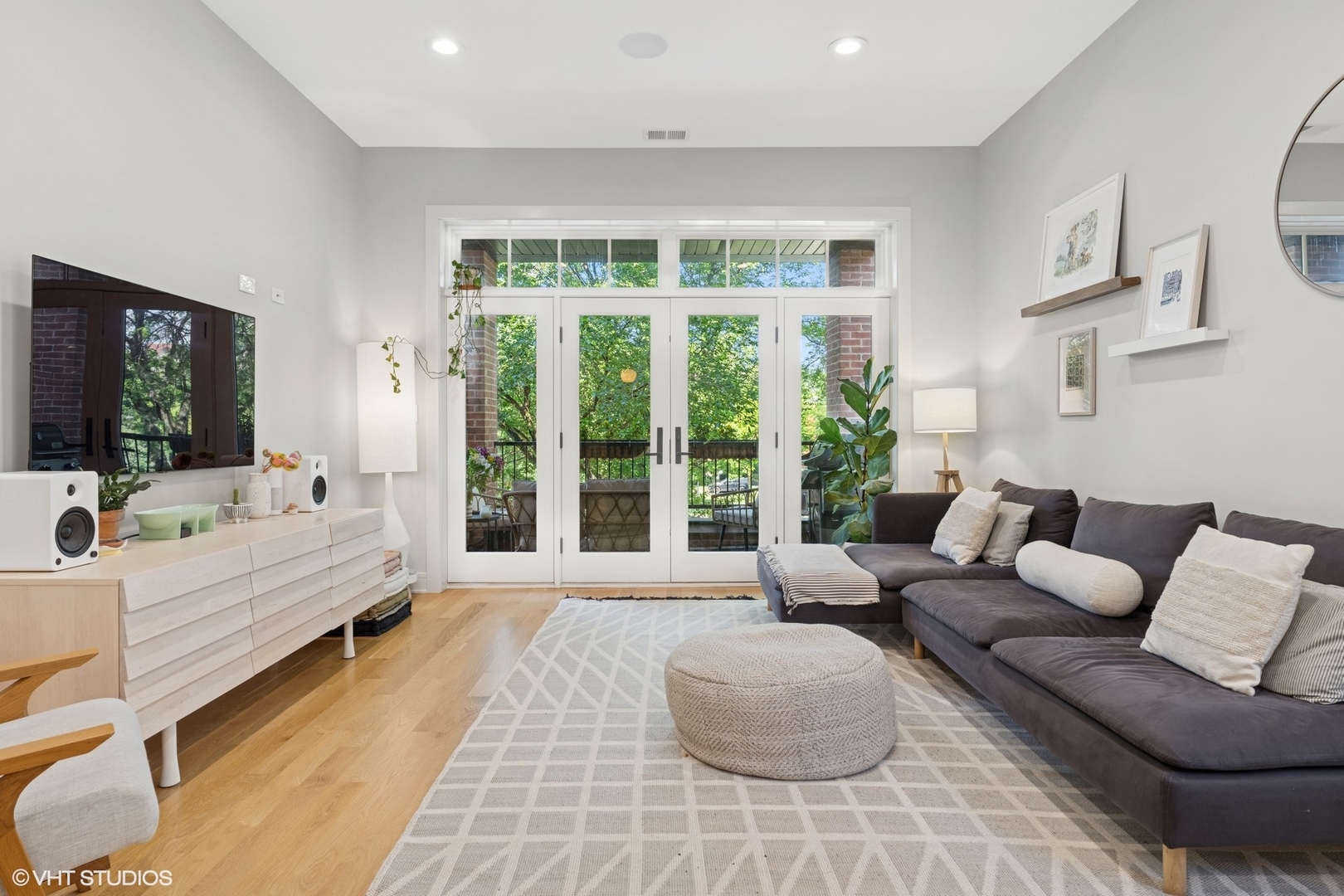 1717 N Humboldt Boulevard 2N