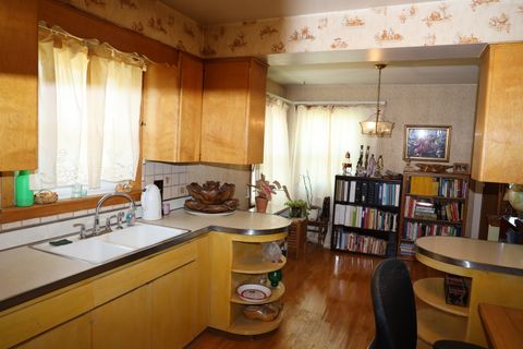 Tiny photo for 509 Granville Avenue, Bellwood, IL 60104 (MLS # 12599090)