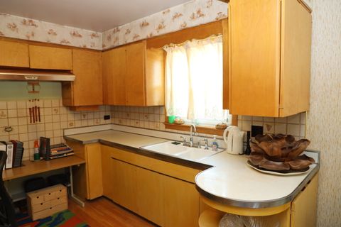 Tiny photo for 509 Granville Avenue, Bellwood, IL 60104 (MLS # 12599090)