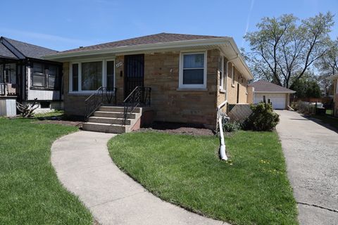 Tiny photo for 509 Granville Avenue, Bellwood, IL 60104 (MLS # 12599090)