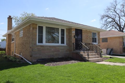 Tiny photo for 509 Granville Avenue, Bellwood, IL 60104 (MLS # 12599090)