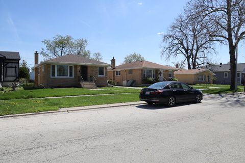 Tiny photo for 509 Granville Avenue, Bellwood, IL 60104 (MLS # 12599090)