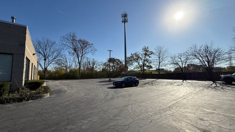 Tiny photo for 831 Oakton Street #831-837, Elk Grove Village, IL 60007 (MLS # 12524997)