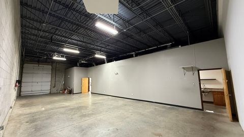 Tiny photo for 831 Oakton Street #831-837, Elk Grove Village, IL 60007 (MLS # 12524997)